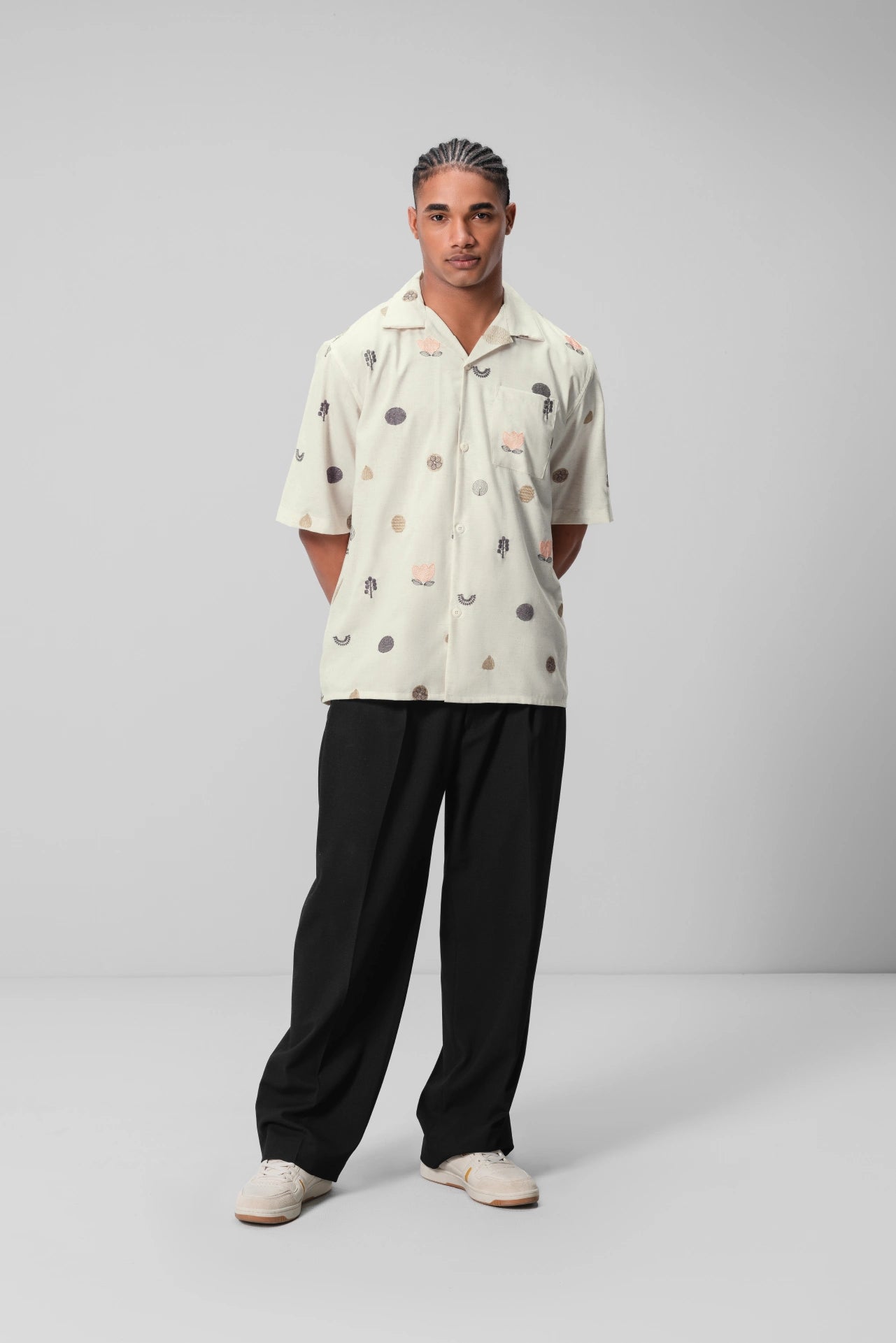 CREAM PRINT SHIRT