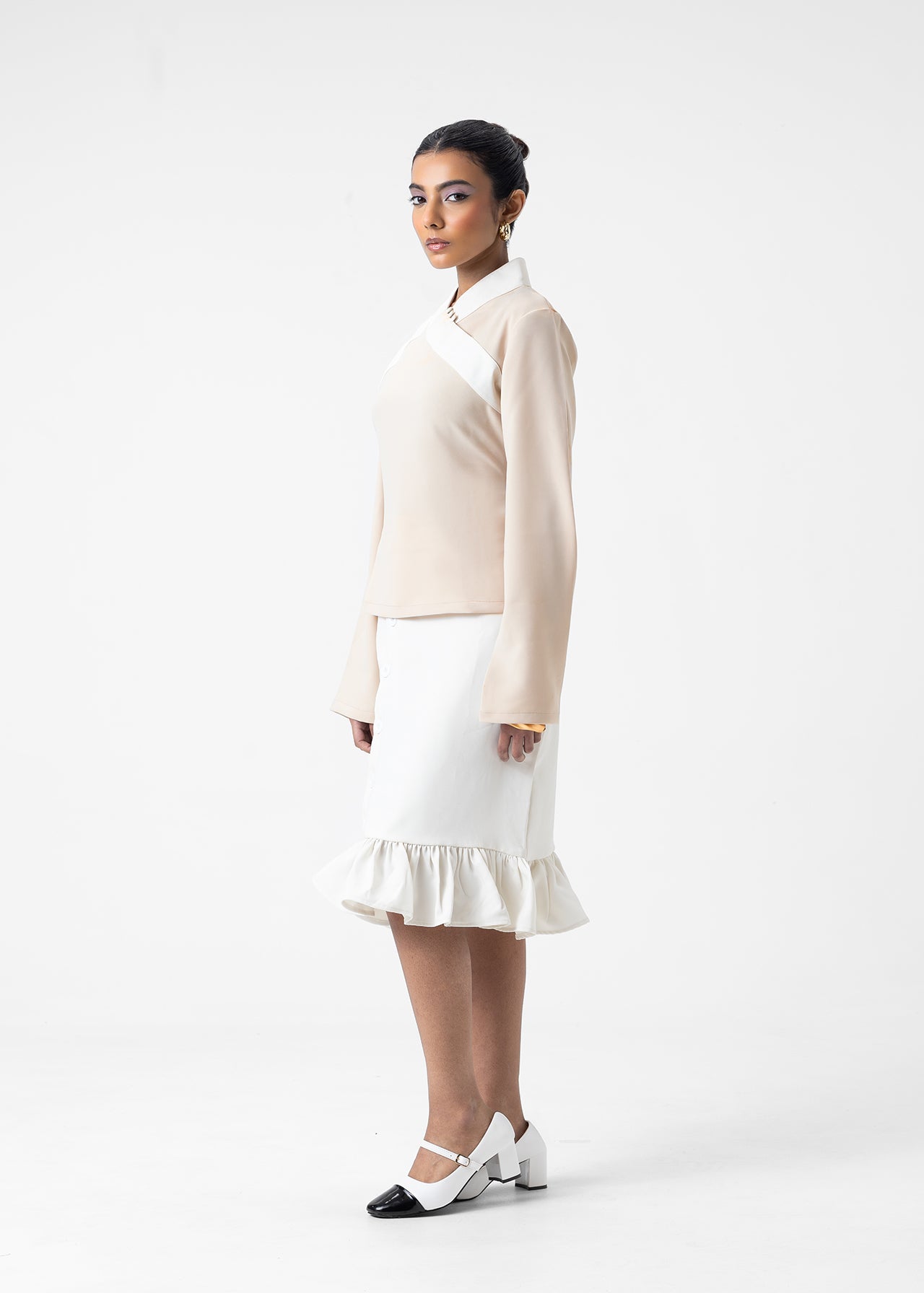 HIGH NECK PANELLED TOP
