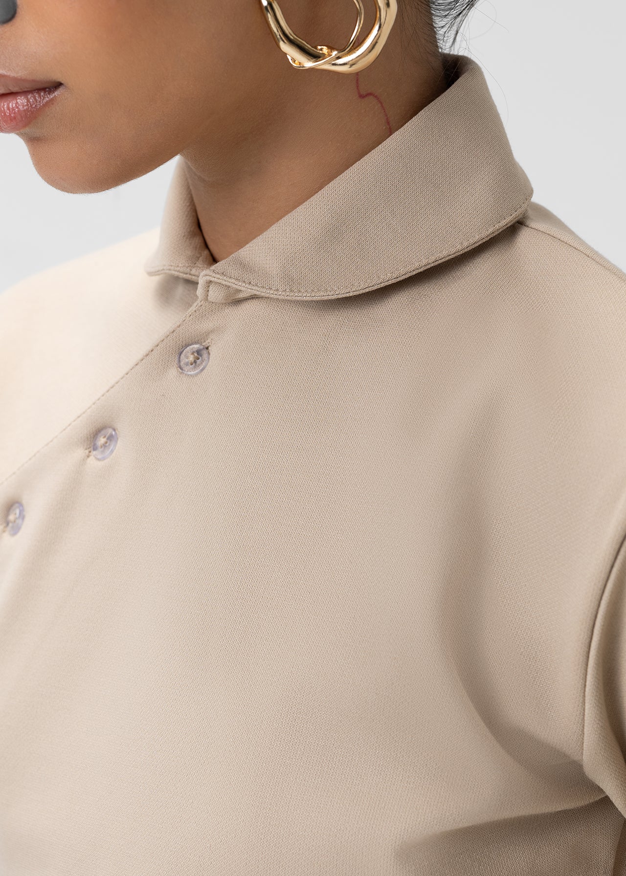 ASYMMETRIC COLLAR KNIT TOP