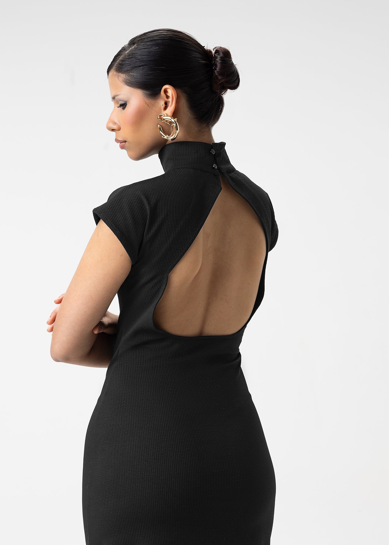 HIGH NECK CAP SLEEVE MIDI DRESS