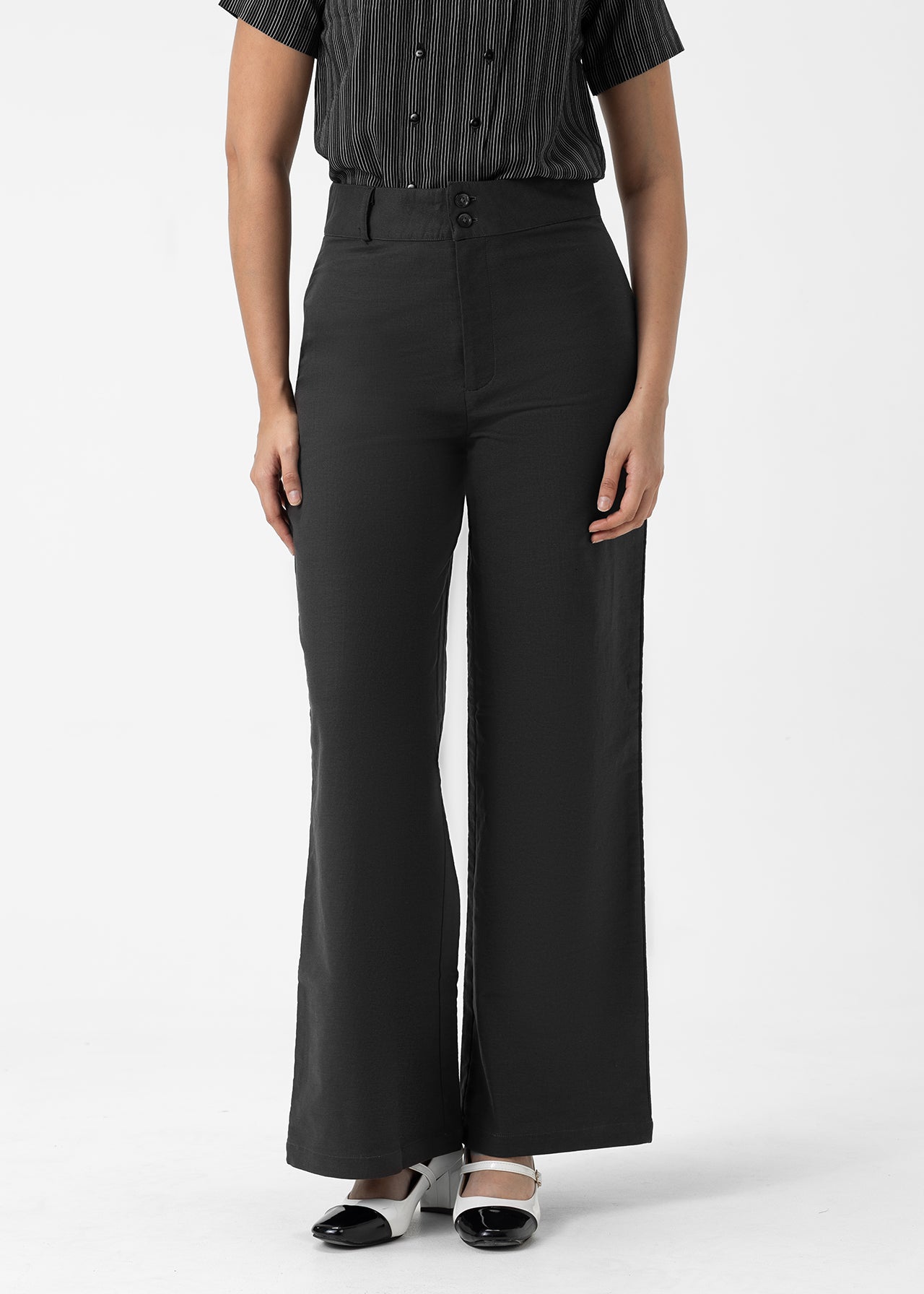 STRAIGHT LEG TROUSERS