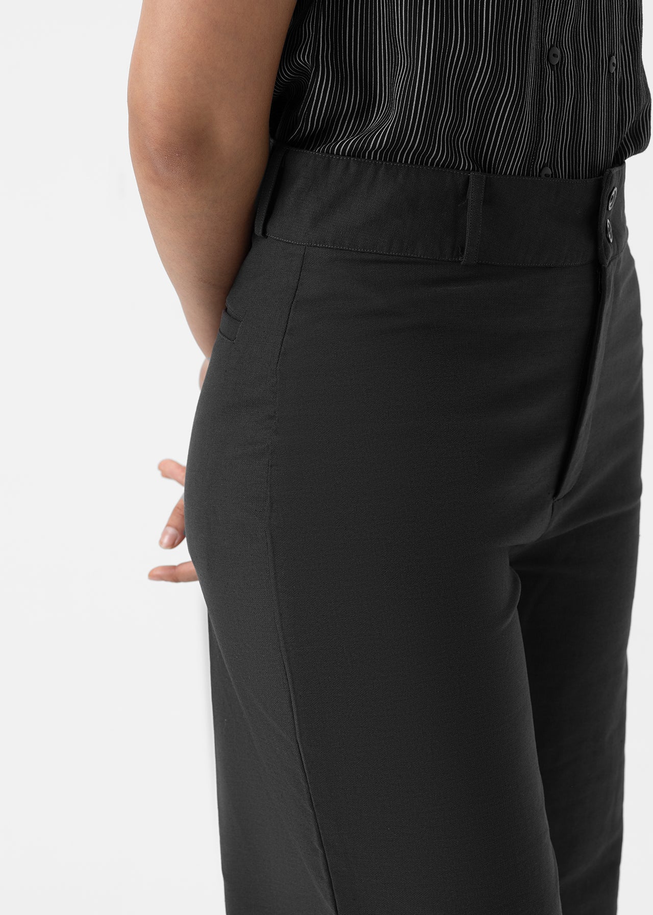 STRAIGHT LEG TROUSERS