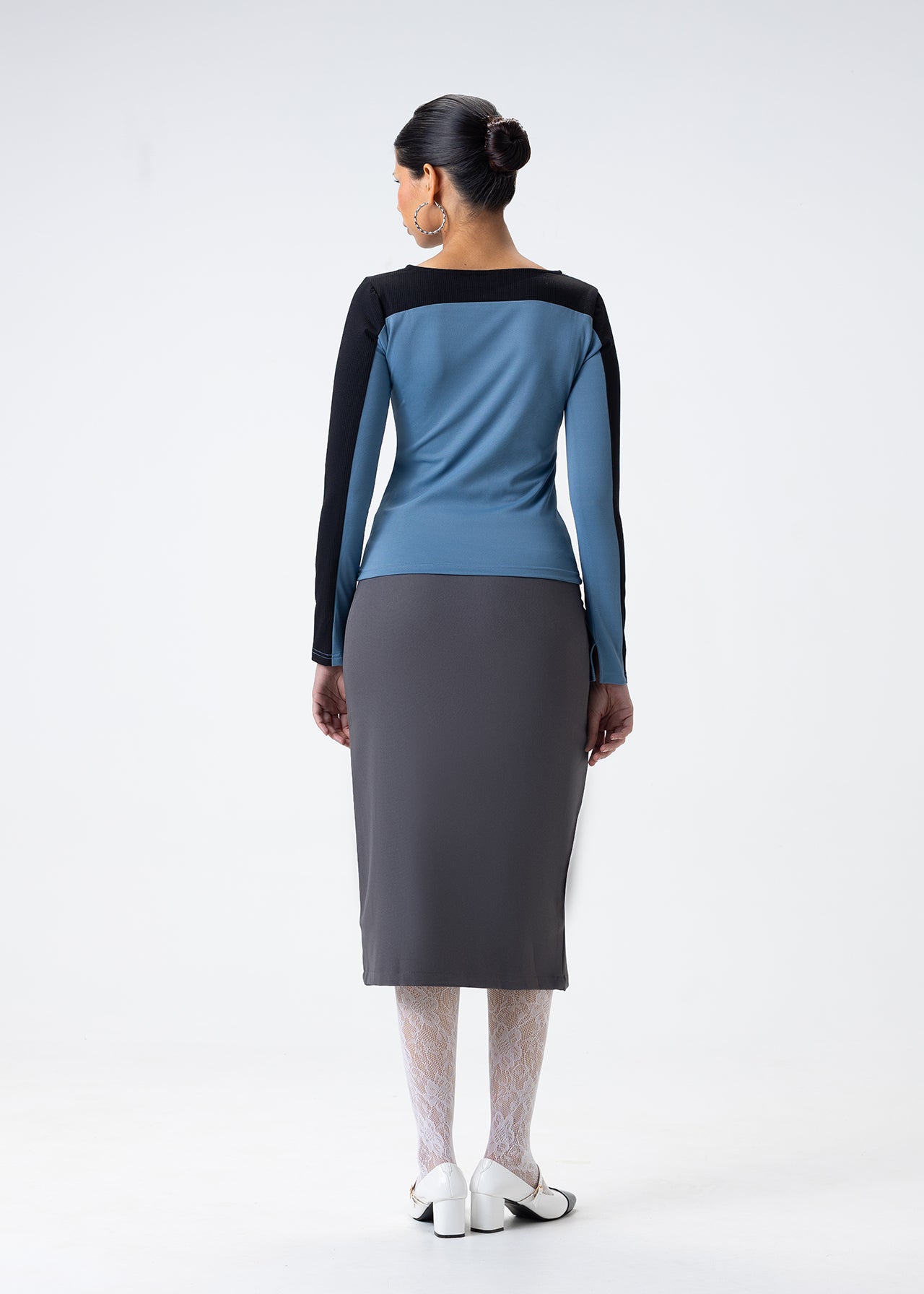 CONTRAST PANEL LONG SLEEVE TOP