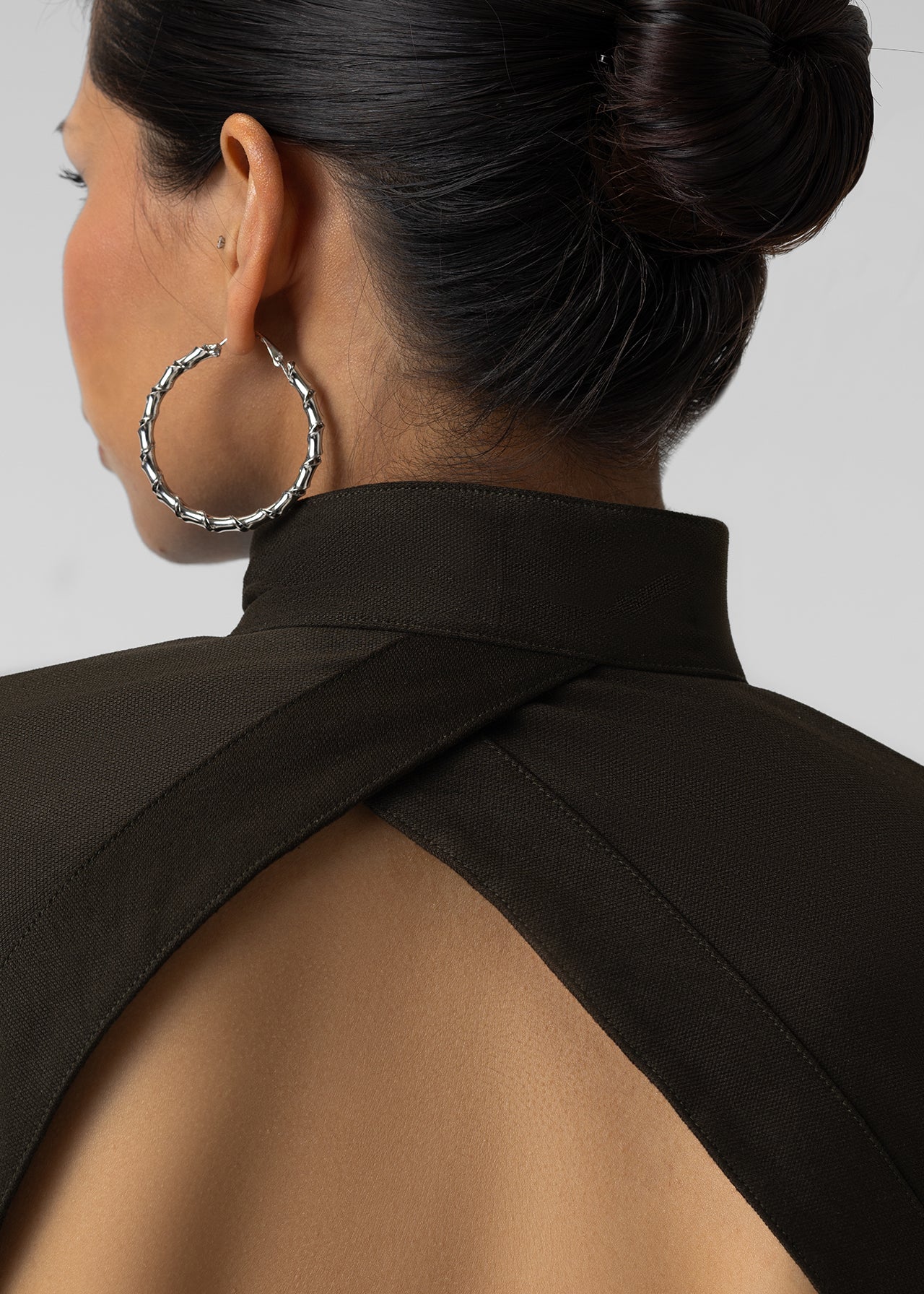 HIGH NECK STRUCTURED MIDI DRESS