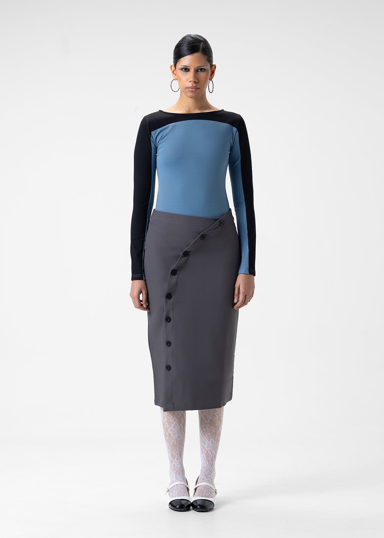 ASYMMETRIC BUTTON MIDI SKIRT