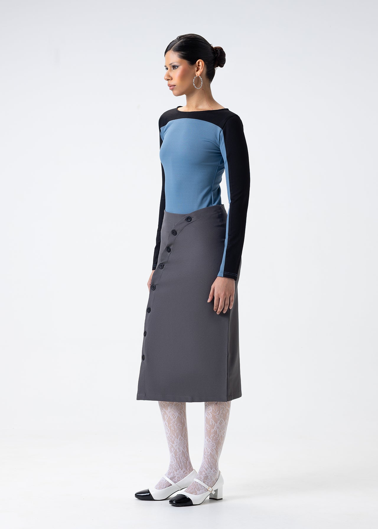 ASYMMETRIC BUTTON MIDI SKIRT