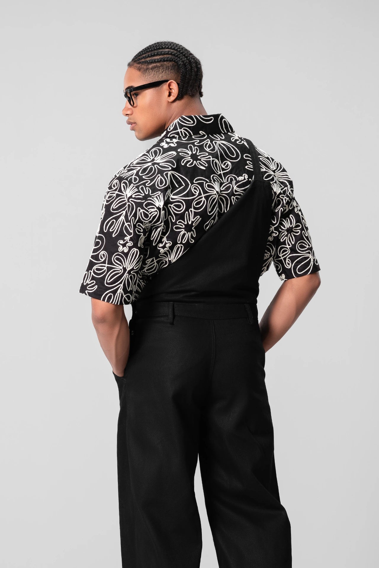 BLACK FLORAL PRINT SHIRT
