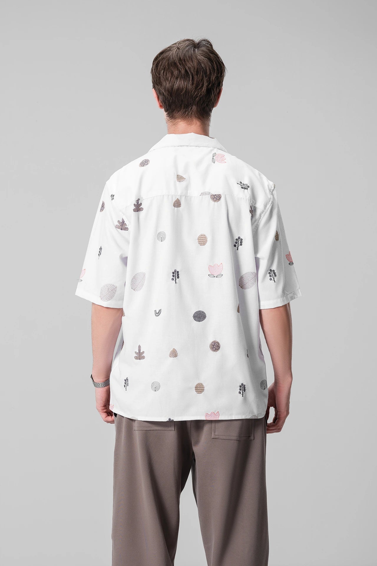 WHITE PRINT UNISEX SHIRT