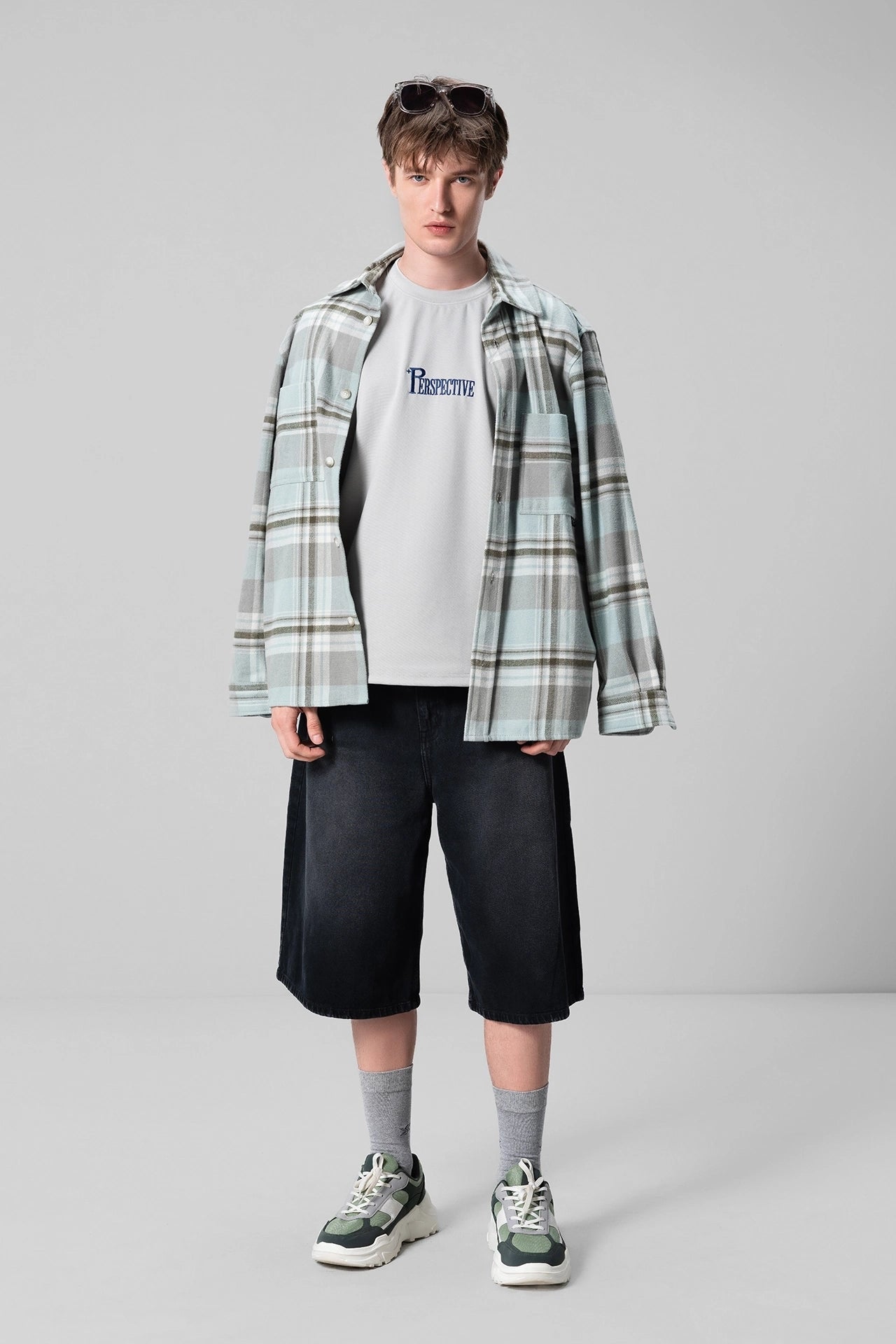 PERSPECTIVE T-SHIRT