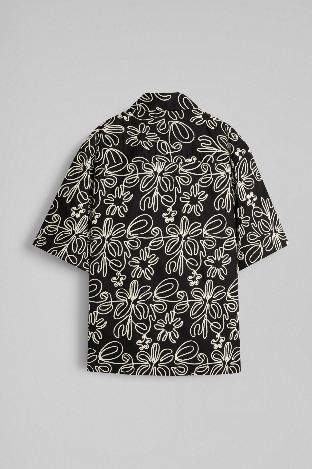BLACK FLORAL PRINT SHIRT