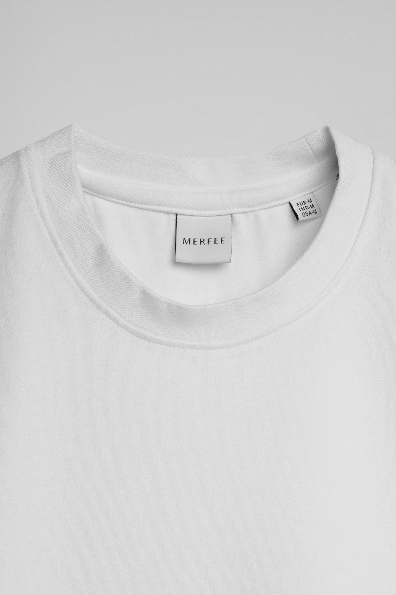WHITE PLAIN T-SHIRT