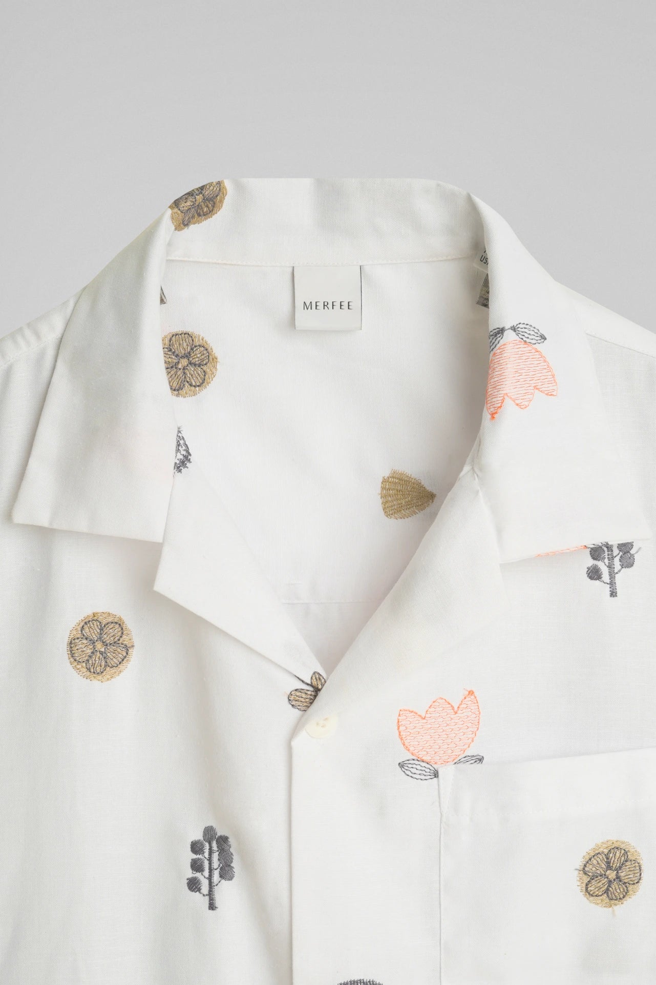 WHITE PRINT UNISEX SHIRT